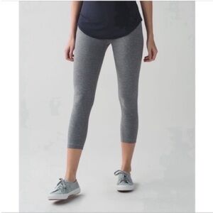 Lululemon Wunder Under leggings gray cropped heathered slate
